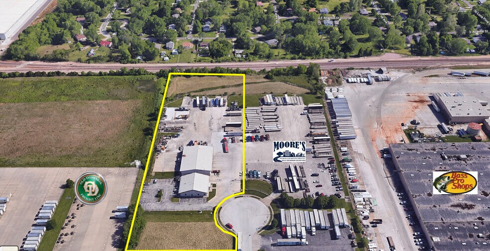 More Photos Of 2160 N Burton Ave, Springfield Truck Terminal For Lease