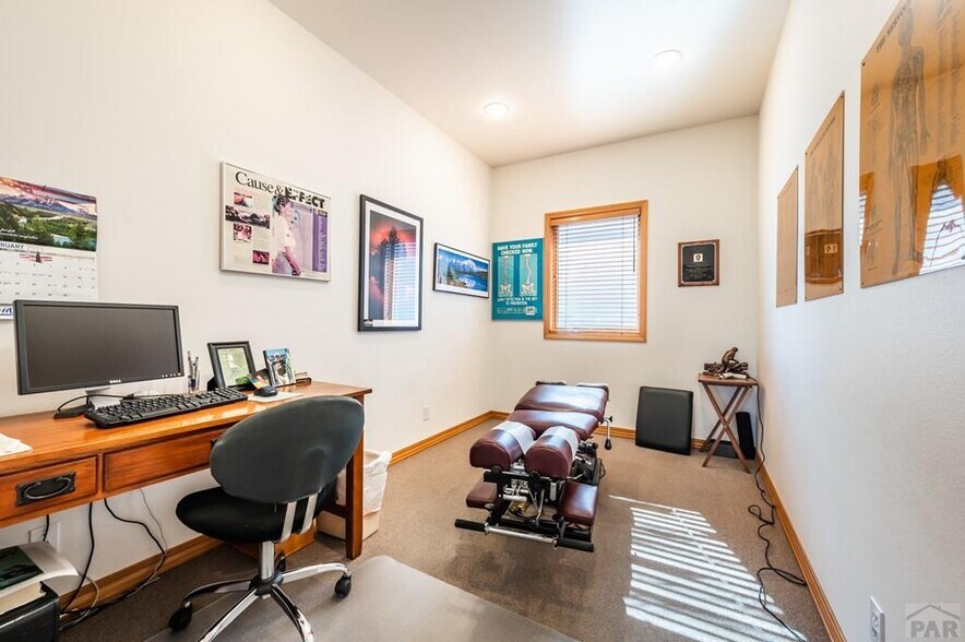 More Photos Of 2027 Columbia Dr, Pueblo Medical For Sale