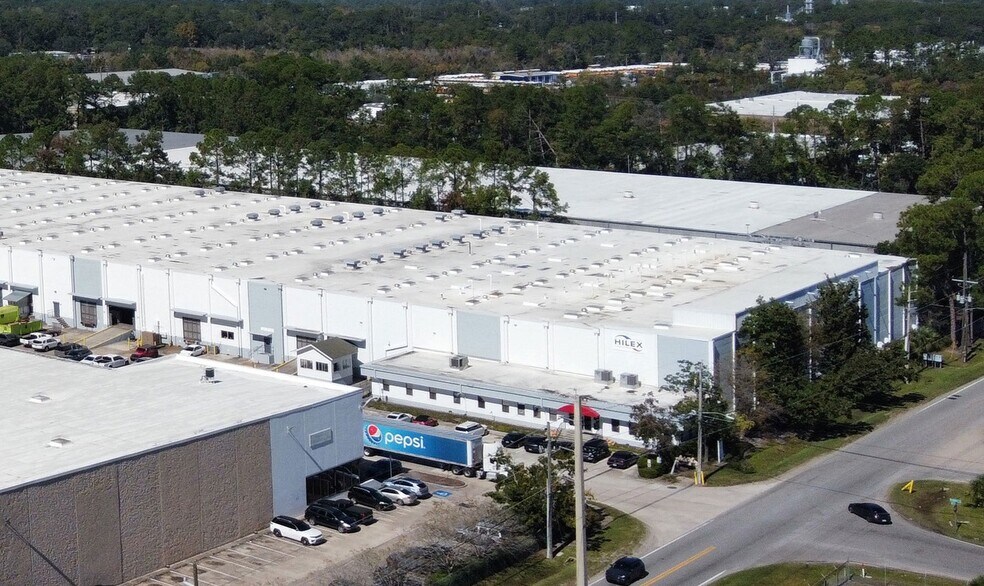Primary Photo Of 500 Ellis Rd N, Jacksonville Warehouse For Lease