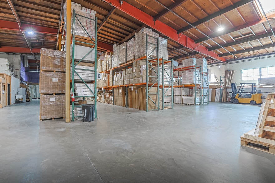 More Photos Of 14103-14109 Brighton Ave, Gardena Warehouse For Sale