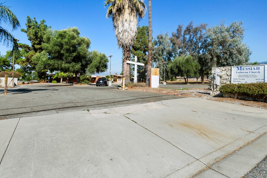 More Photos Of 7070 Palm Ave, Highland Specialty For Sale