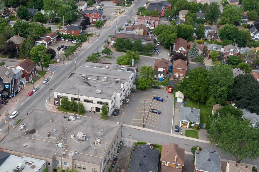 More Photos Of 1337-1341 Wellington St W, Ottawa Office For Lease