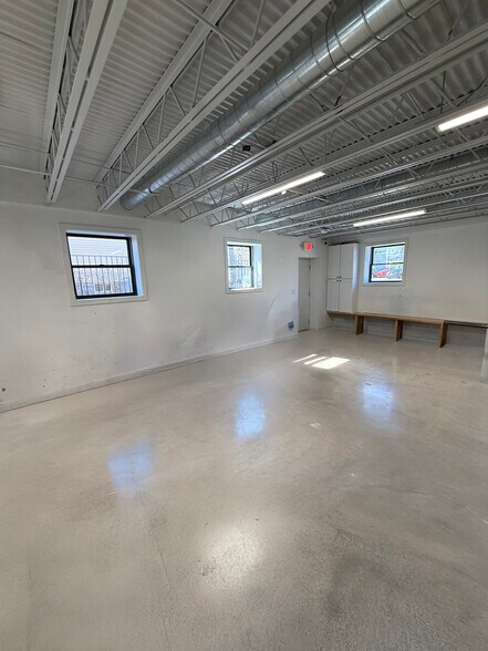More Photos Of 99 Massachusetts Ave, Arlington Loft Creative Space For Lease