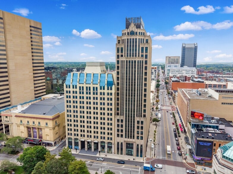 More Photos Of 21 E State St, Columbus Office For Lease