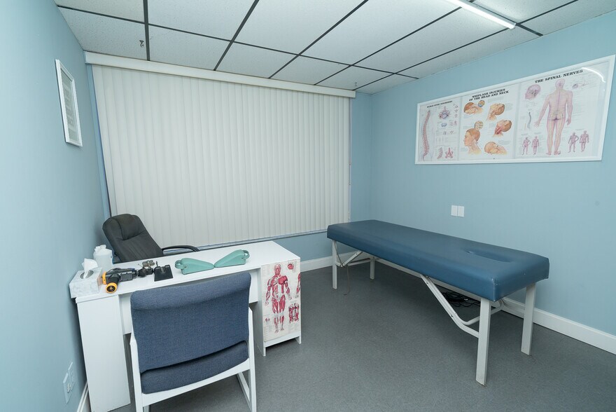 More Photos Of , Fort Lauderdale Office For Sale