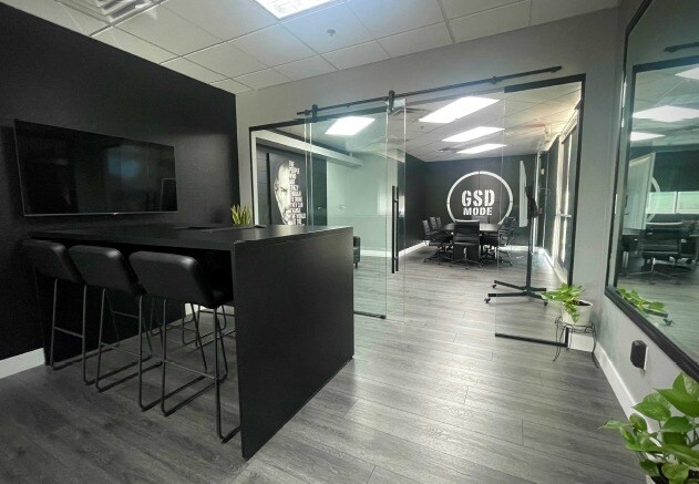 More Photos Of 15282 W Brookside Ln, Surprise Office For Sale