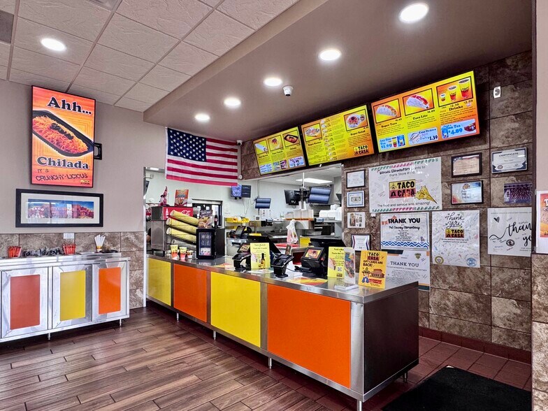 More Photos Of 3201 W Stan Schlueter Loop, Killeen General Retail For Sale