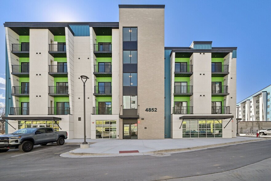 More Photos Of 447 W 4800 S, Murray Apartments For Lease