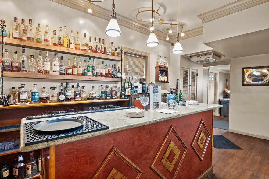 More Photos Of 2201 Perkiomen Ave, Mount Penn Restaurant For Sale