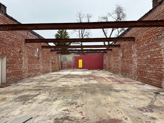 More Photos Of 1030 Broad St, New Bern General Retail For Sale