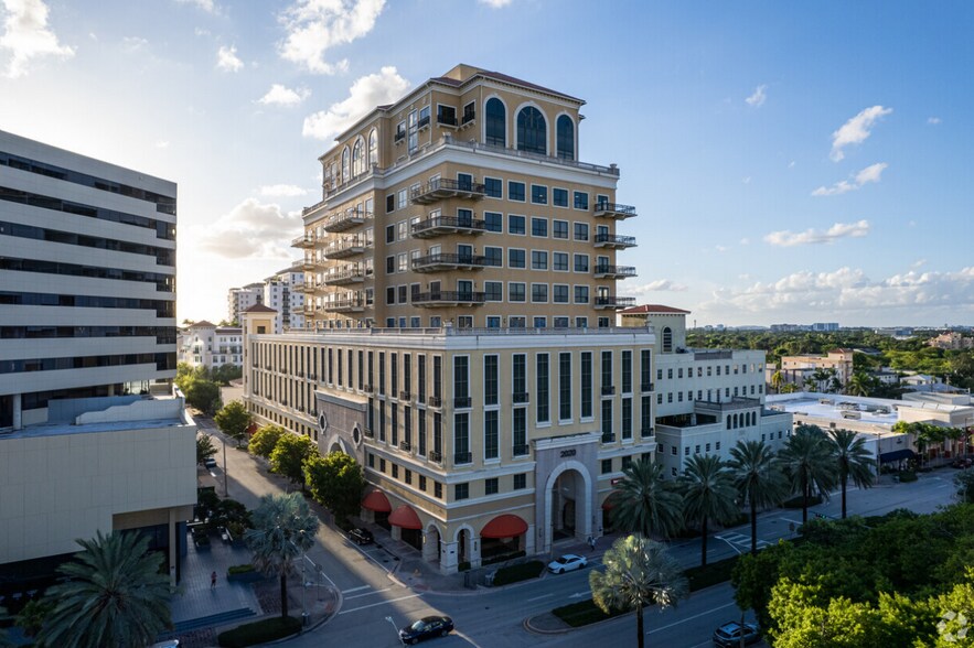 Primary Photo Of 2020 Ponce De Leon Blvd, Coral Gables Office For Sale
