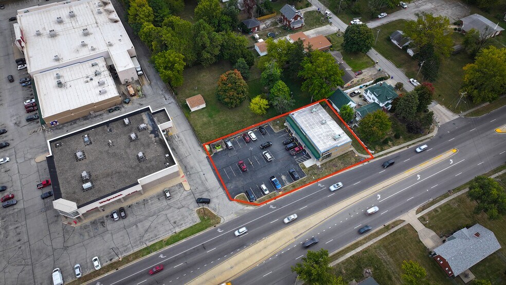 More Photos Of 215 E Ash Ave, Decatur Unknown For Lease