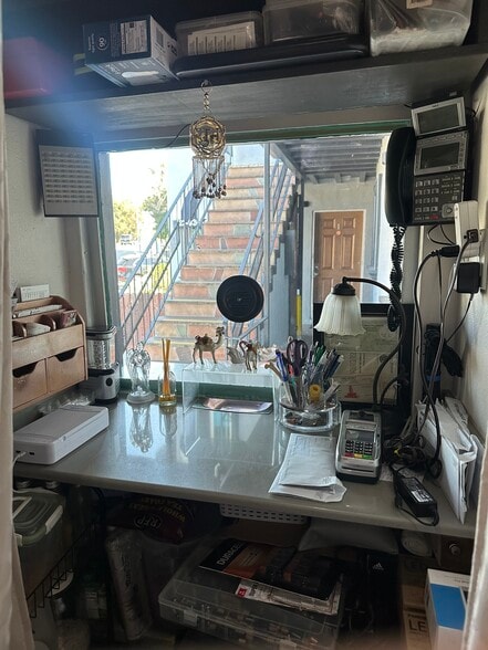 More Photos Of 5850 W Olympic Blvd, Los Angeles Hotel For Sale