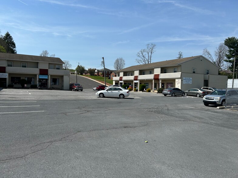 More Photos Of 632-634 Charles St, Staunton Storefront Retail Residential For Sale