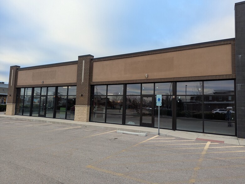More Photos Of 701 W Lincoln Hwy, Dekalb Office For Lease