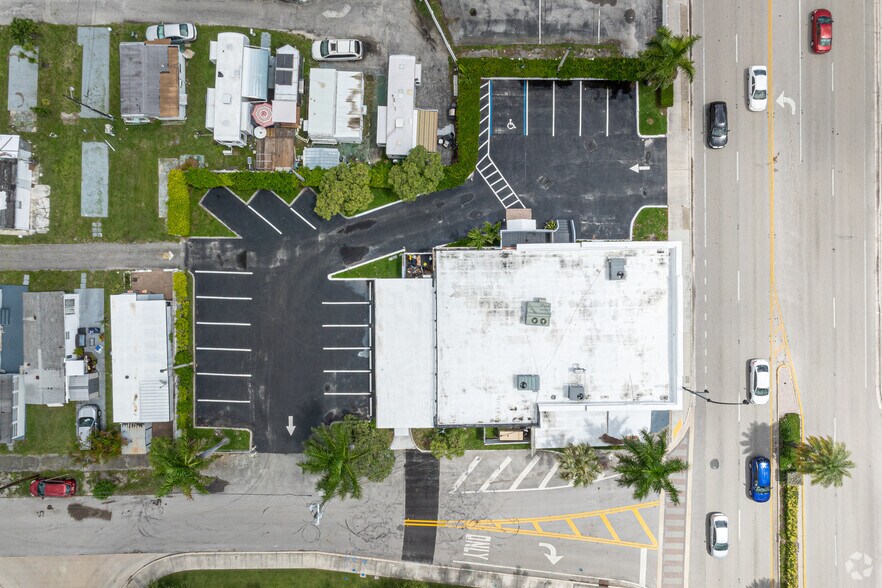More Photos Of 425 N Federal Hwy, Hallandale Beach Medical For Lease