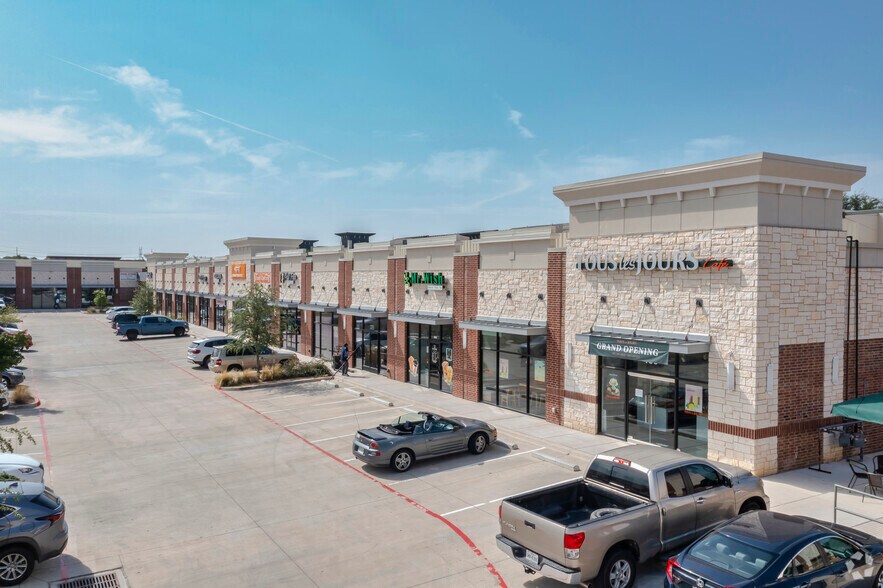 More Photos Of 4060 State Highway 121, Carrollton General Retail For Lease