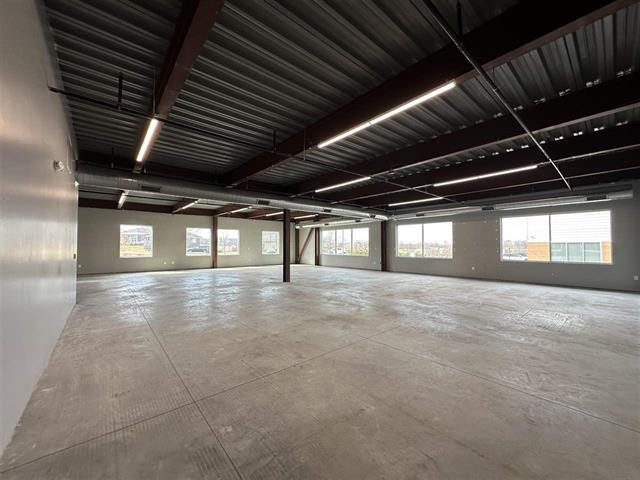More Photos Of 2545 N Dodge St, Iowa City Medical For Sale
