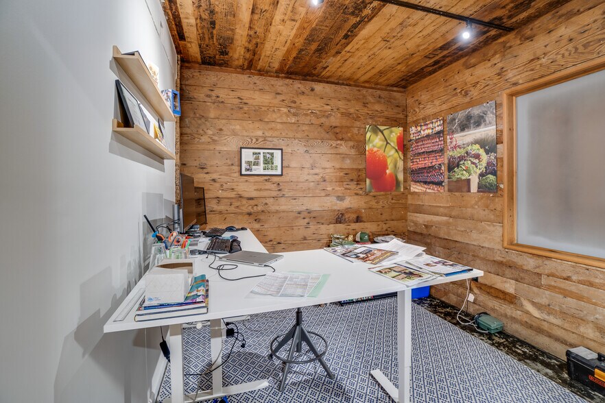 More Photos Of 3001 N North Coolidge Ave, Los Angeles Land For Sale