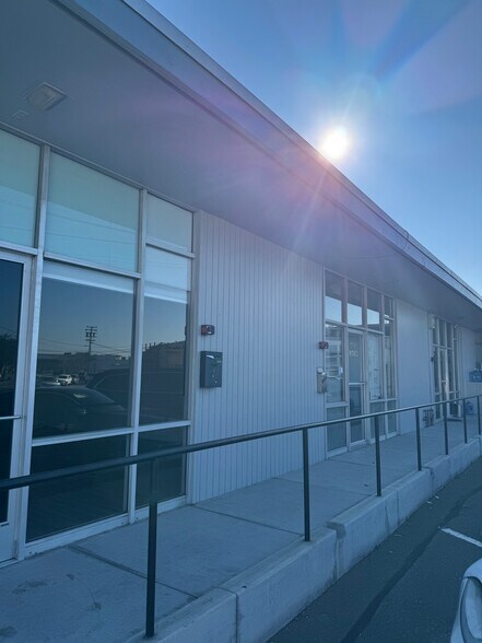 More Photos Of 1650-1670 Abram Ct, San Leandro Manufacturing For Lease