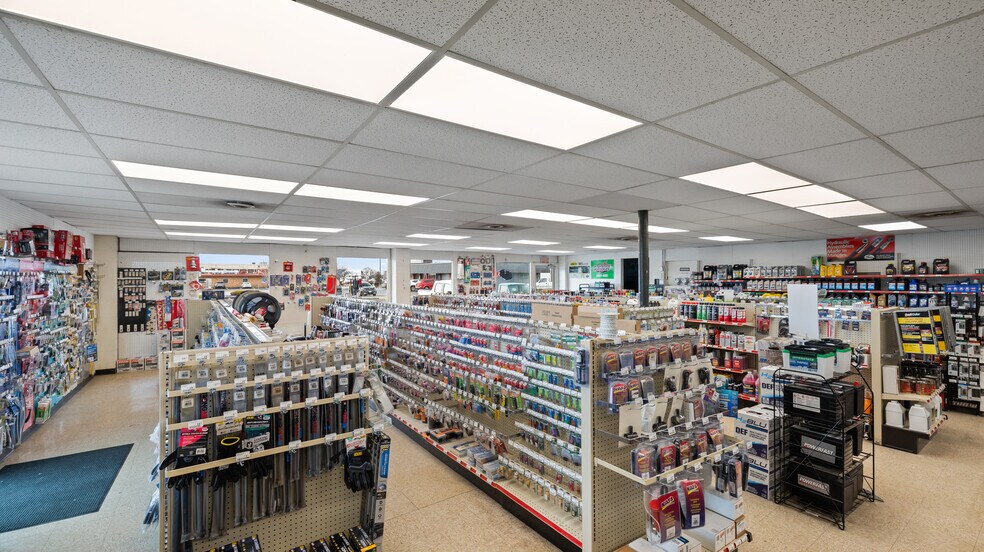 More Photos Of 508 E 3rd Ave, Moses Lake General Retail For Sale