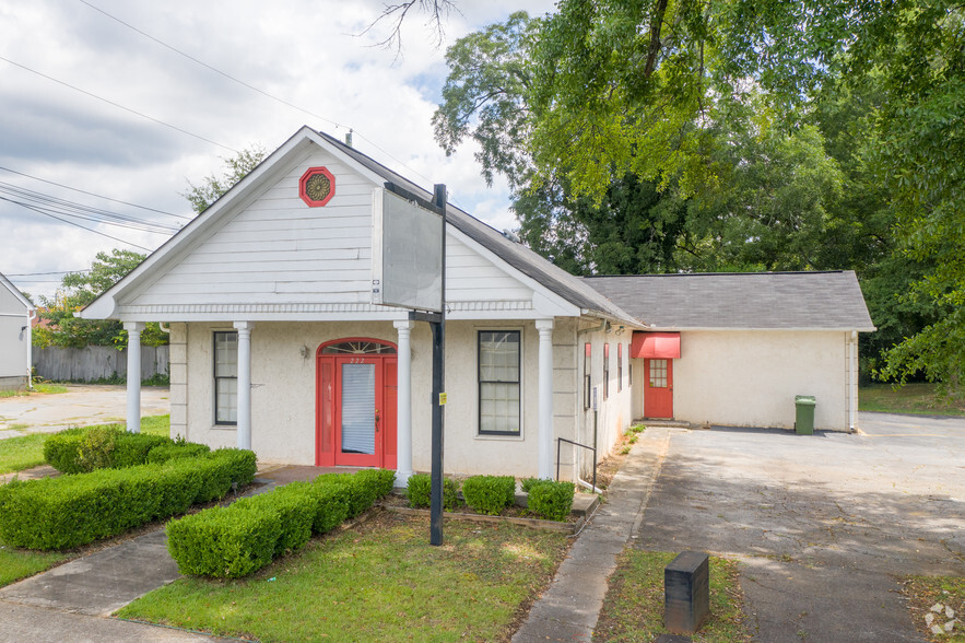 Primary Photo Of 222 S 14th St, Griffin Office For Sale