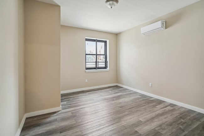 More Photos Of 868 Post Ave, Staten Island Storefront Retail Residential For Sale