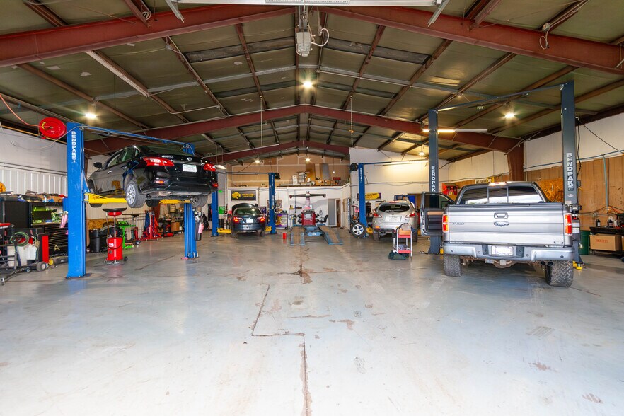 More Photos Of 309 S Link Ln, Fort Collins Warehouse For Lease