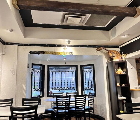More Photos Of 402 8th St SW, Calgary Restaurant For Sale