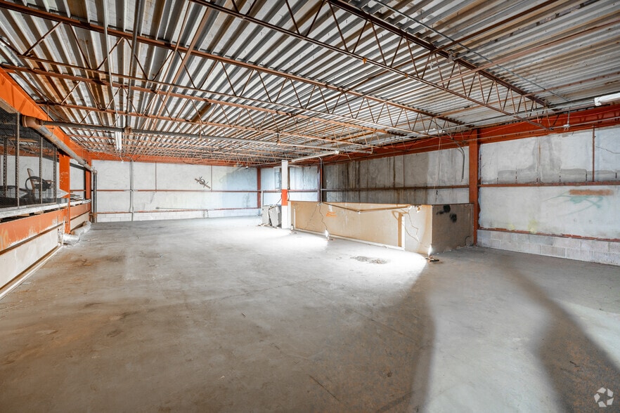 More Photos Of 3835 Gulfway Dr, Port Arthur Warehouse For Lease