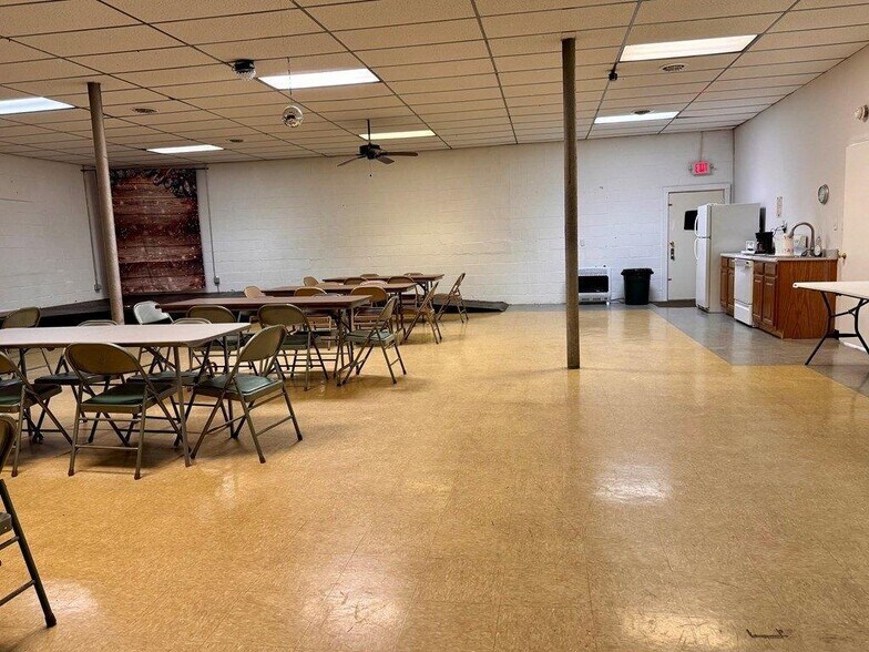 More Photos Of 44 N Church St, Salyersville Lodge Meeting Hall For Sale