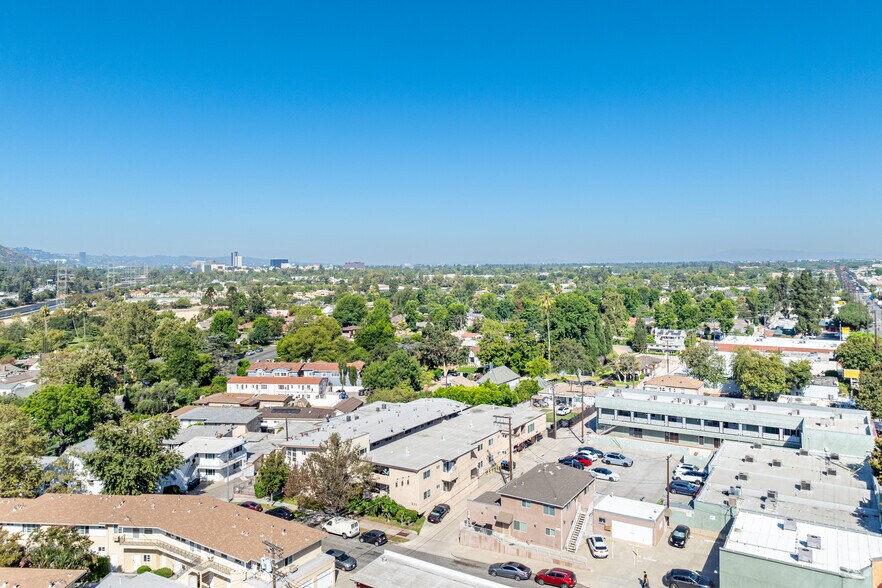 More Photos Of 231 Justin Ave, Glendale Apartments For Sale