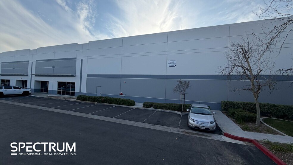 More Photos Of 28361-28385 Constellation Rd, Valencia Manufacturing For Lease