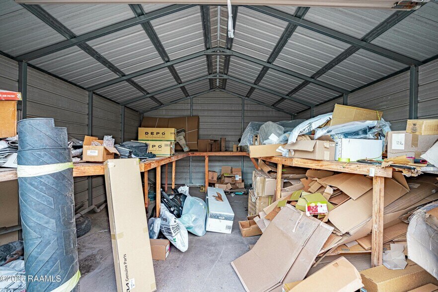 More Photos Of 1312 W Admiral Doyle Dr, New Iberia Industrial For Sale