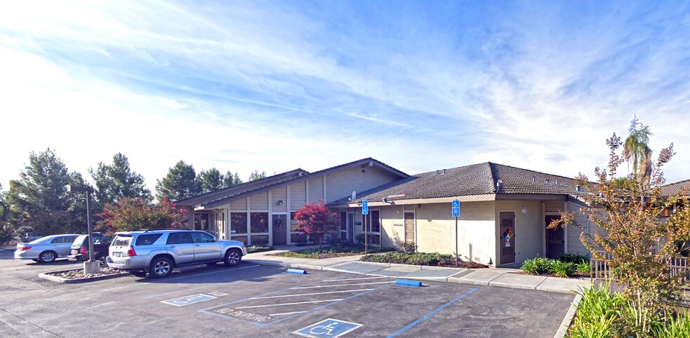 More Photos Of 450-470 E Calaveras Blvd, Milpitas Medical For Lease