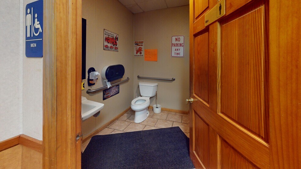 More Photos Of 13524 S Eagle Valley Rd, Tyrone Restaurant For Sale