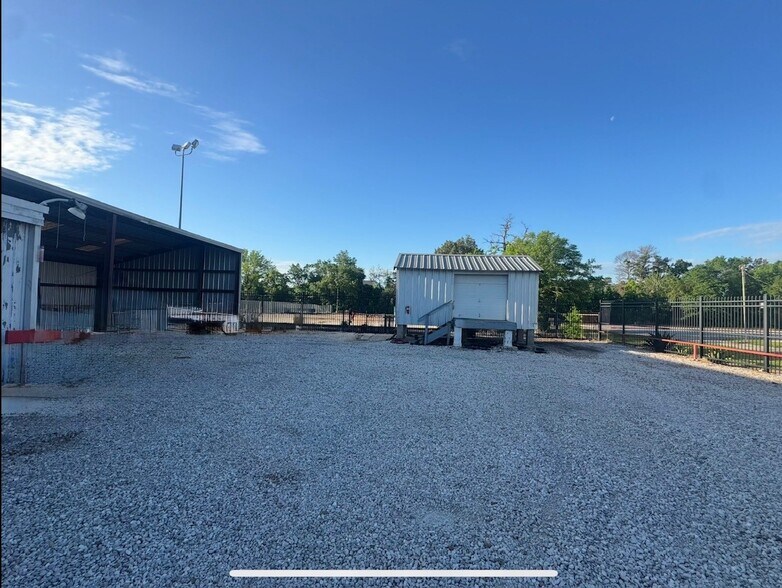 More Photos Of 1327 Judiway St, Houston Industrial For Lease