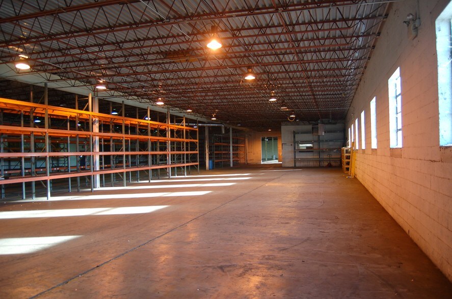 More Photos Of 103 W 1st Ave, Parkesburg Warehouse For Sale