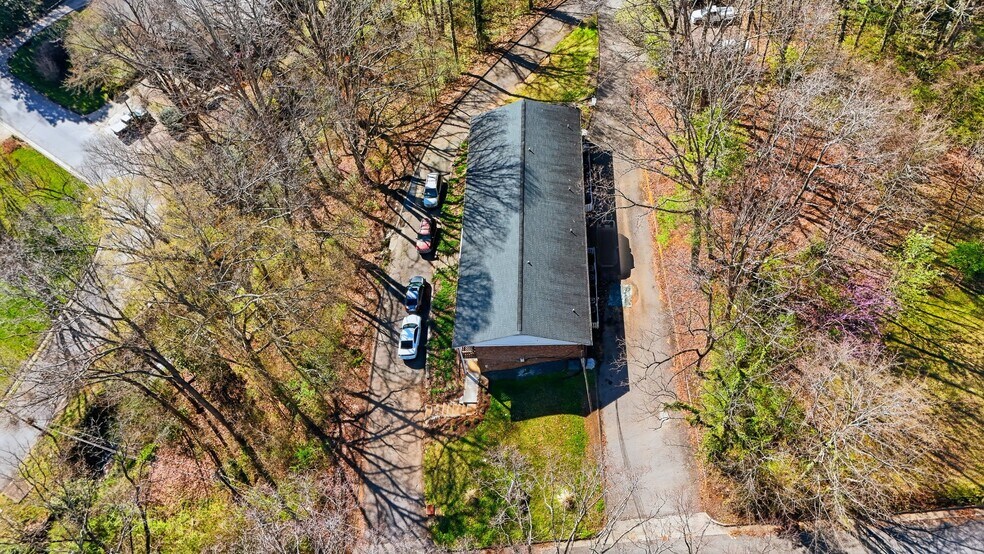 More Photos Of 1075 NW 7th Ave, Hickory Apartments For Sale