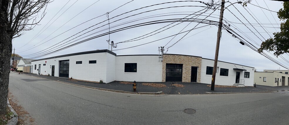 More Photos Of 70 Clematis Ave, Waltham Manufacturing For Lease