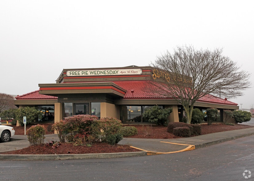 More Photos Of 1901-1913 S 72nd St, Tacoma Unknown For Lease