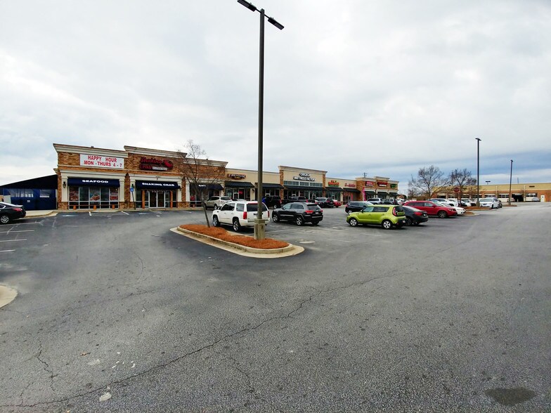 More Photos Of 1479 Highway 20 W, McDonough Unknown For Lease