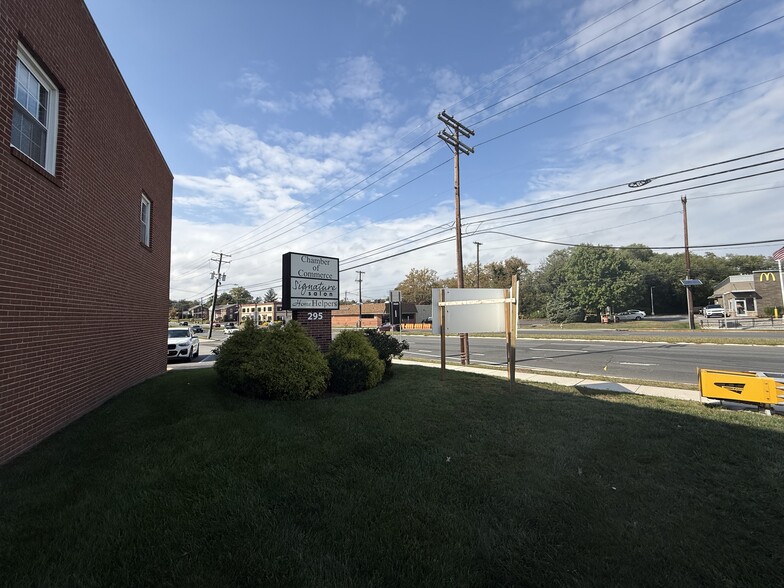 More Photos Of 295 Rt 70 W, Cherry Hill Office For Sale