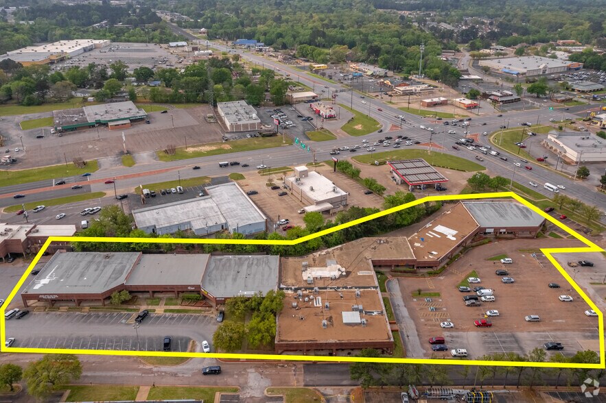 More Photos Of 3320 Troup Hwy, Tyler Unknown For Lease