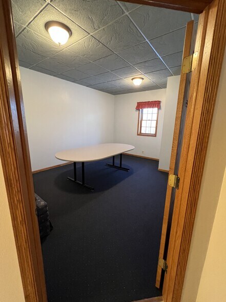 More Photos Of 6260 Hermantown Rd, Duluth Office For Lease
