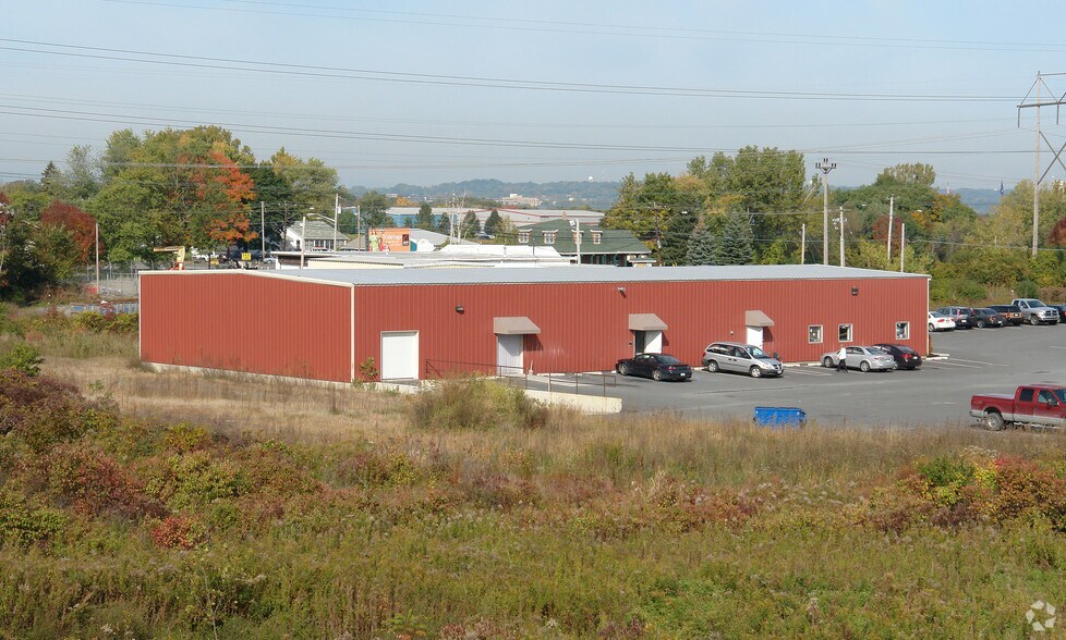 More Photos Of 572 3rd Ave Ext, Rensselaer Light Manufacturing For Lease