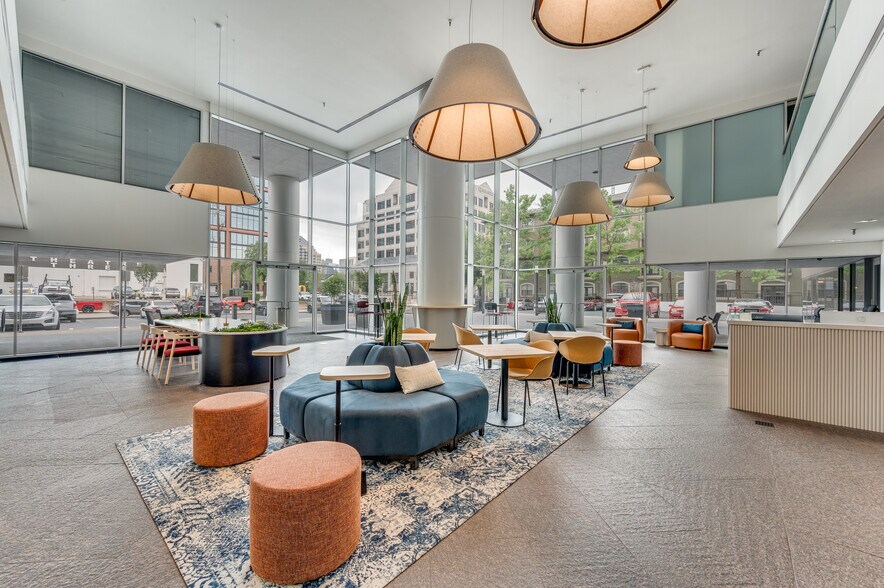 More Photos Of 2626 Cole Ave, Dallas Office Residential For Lease