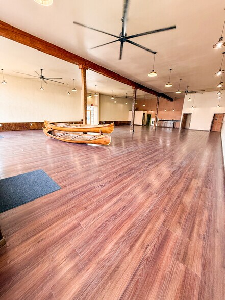 More Photos Of 21 Second St, Naches General Retail For Sale