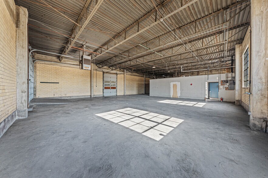 More Photos Of 4520 Fort Ave, Waco Warehouse For Sale