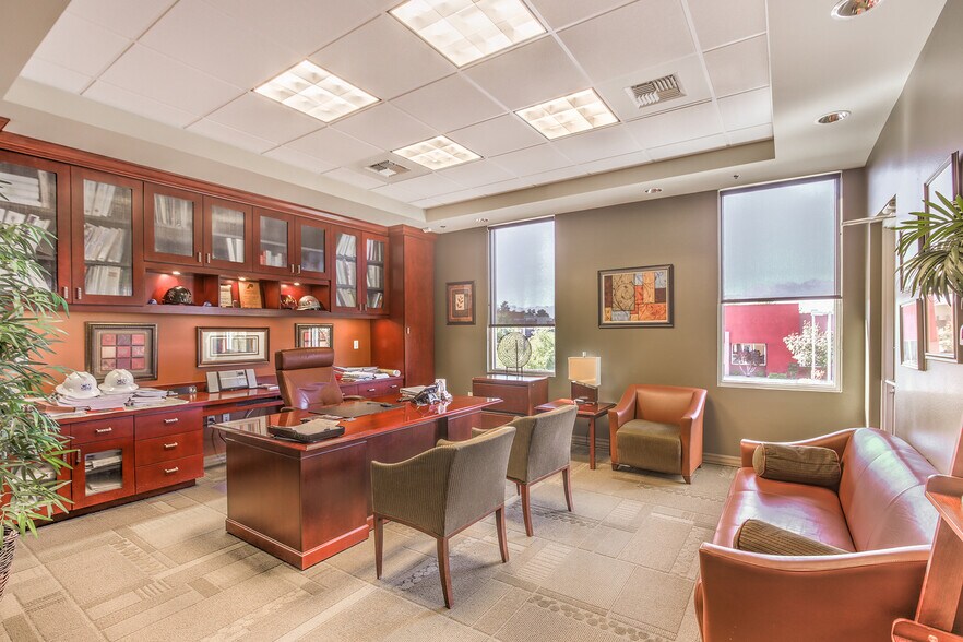 More Photos Of 6960 Smoke Ranch Rd, Las Vegas Medical For Lease